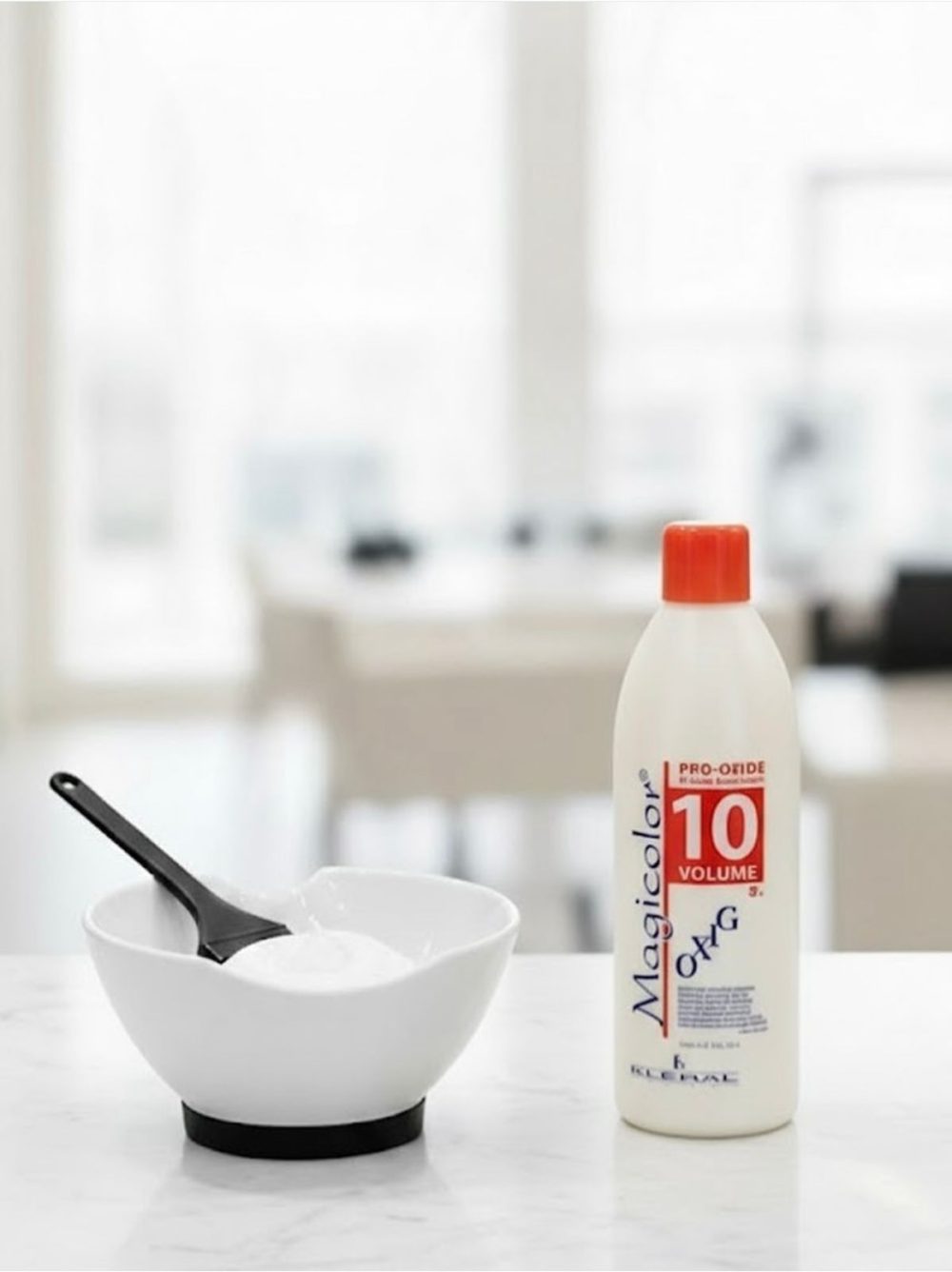 Magicolor Pro-Oxide 10 Volume Cream Developer